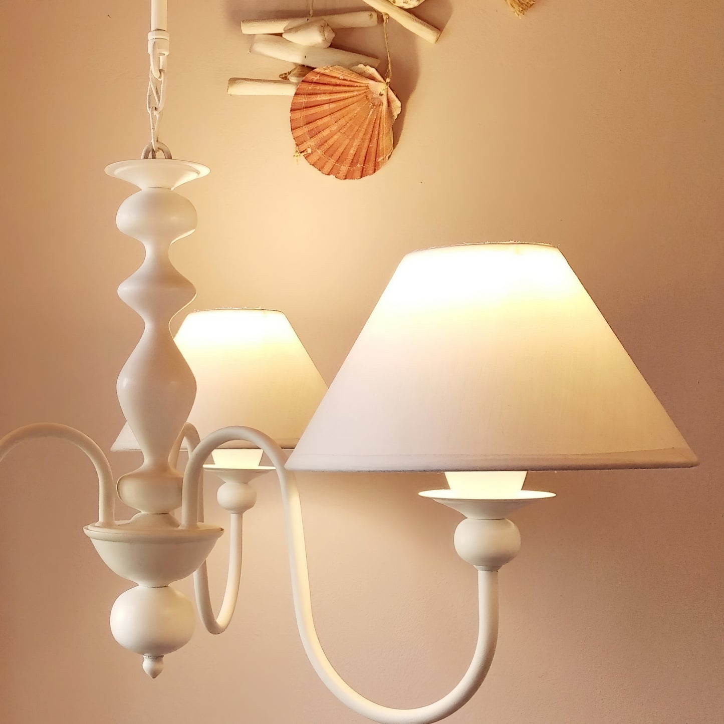 Бял полилей | С текстилни абажури | 3 рамена | ПO 14 |