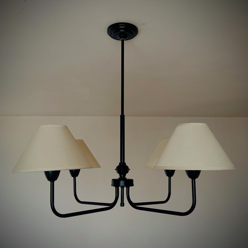 Класически асиметричен метален полилей тип свещ | БЕЗ/С текстилни абажури | 4 Рамена | ПO 40 |