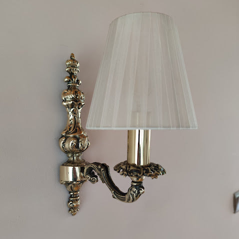 Луксозен бароков аплик | С корона и лъв | БЕЗ/С текстилни абажури |Класическа лампа за стена | лят месинг | A 15 |
