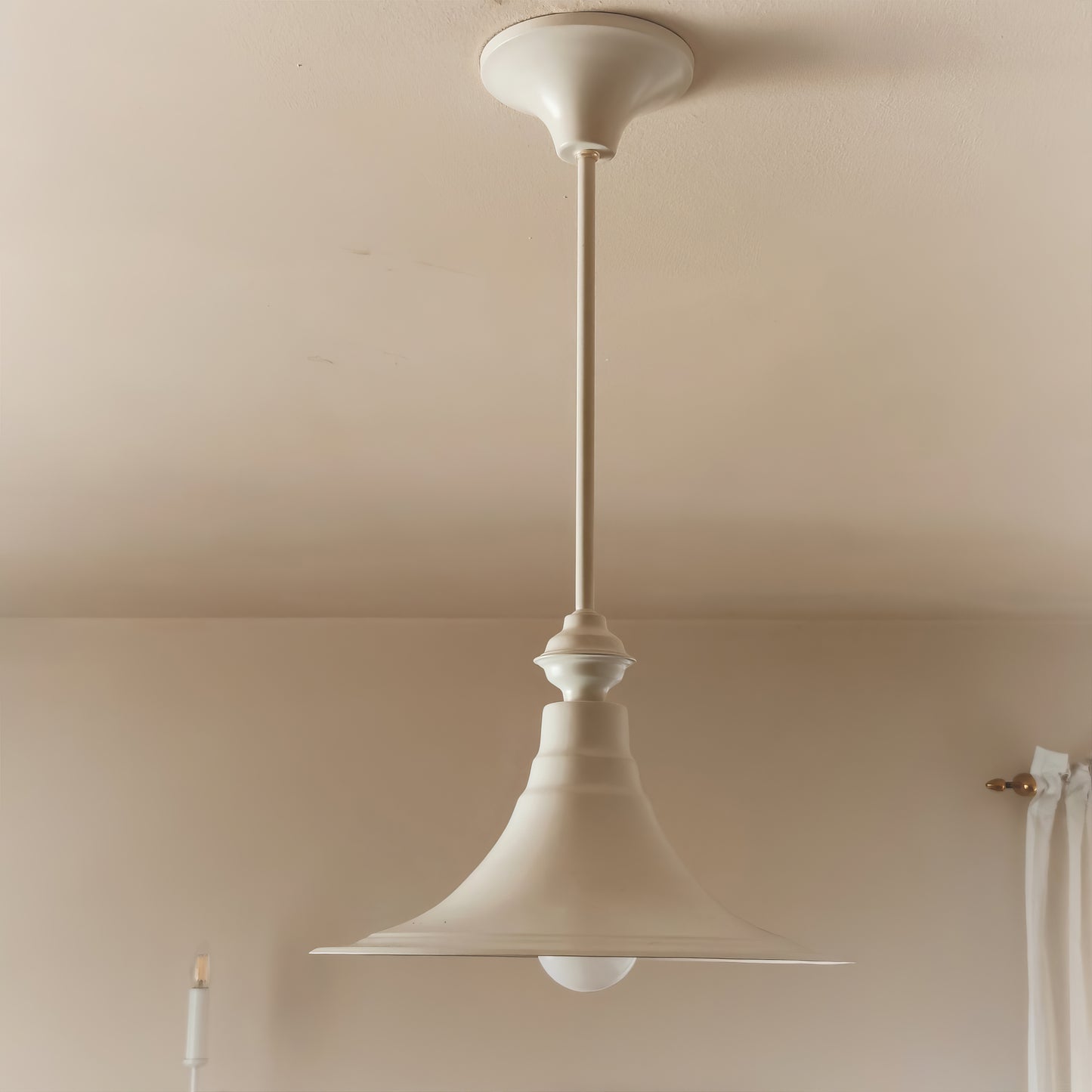 Метален Пендел | висяща лампа | единичен полилей | модерен стил | Б ПЕ 14 |