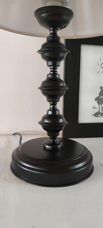 Класическа настолна / нощна лампа | с включен абажур | метална | Ч НЛ 11 |