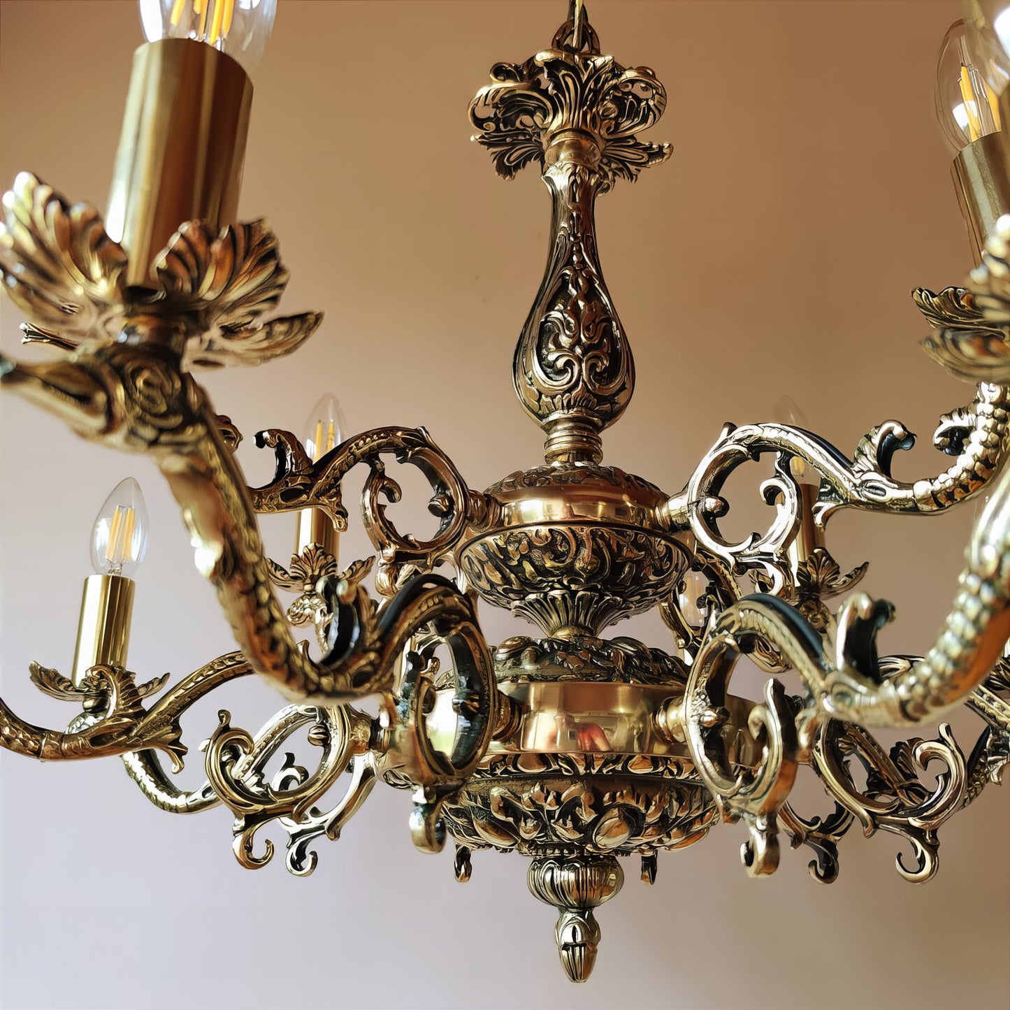 Луксозен старинен месингов полилей на две нива | тип свещ | 12 рамена | стил класически барок | ПO 10 |