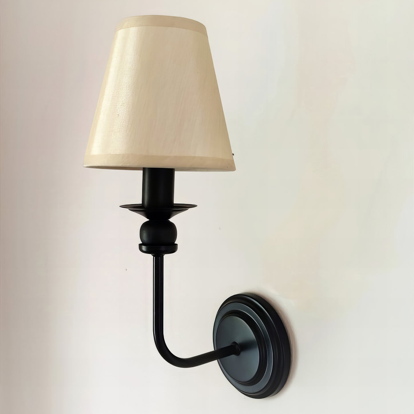 Модерен единичен аплик | Tип Свещ | Стенна лампа | БЕЗ/С текстилен абажур | Ч A 21 |